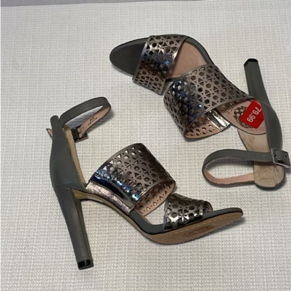 Vince Camuto high heels shoes, size 6M, new with tag.